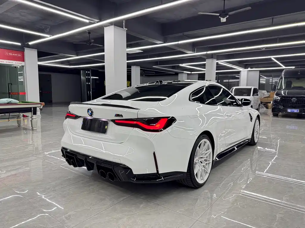BMW M4 — фото 3