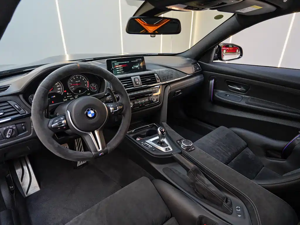 BMW M4 — фото 11