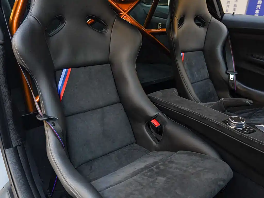 BMW M4 — фото 18
