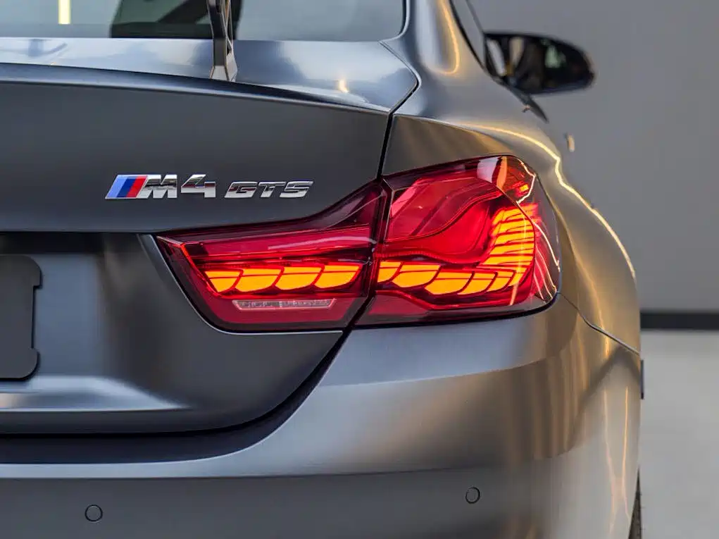 BMW M4 — фото 7