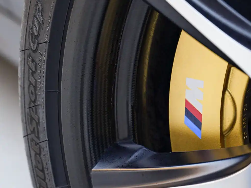 BMW M4 — фото 9