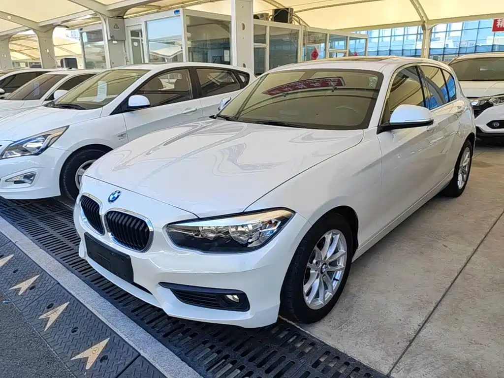 BMW 1 Series (Import) — фото 2