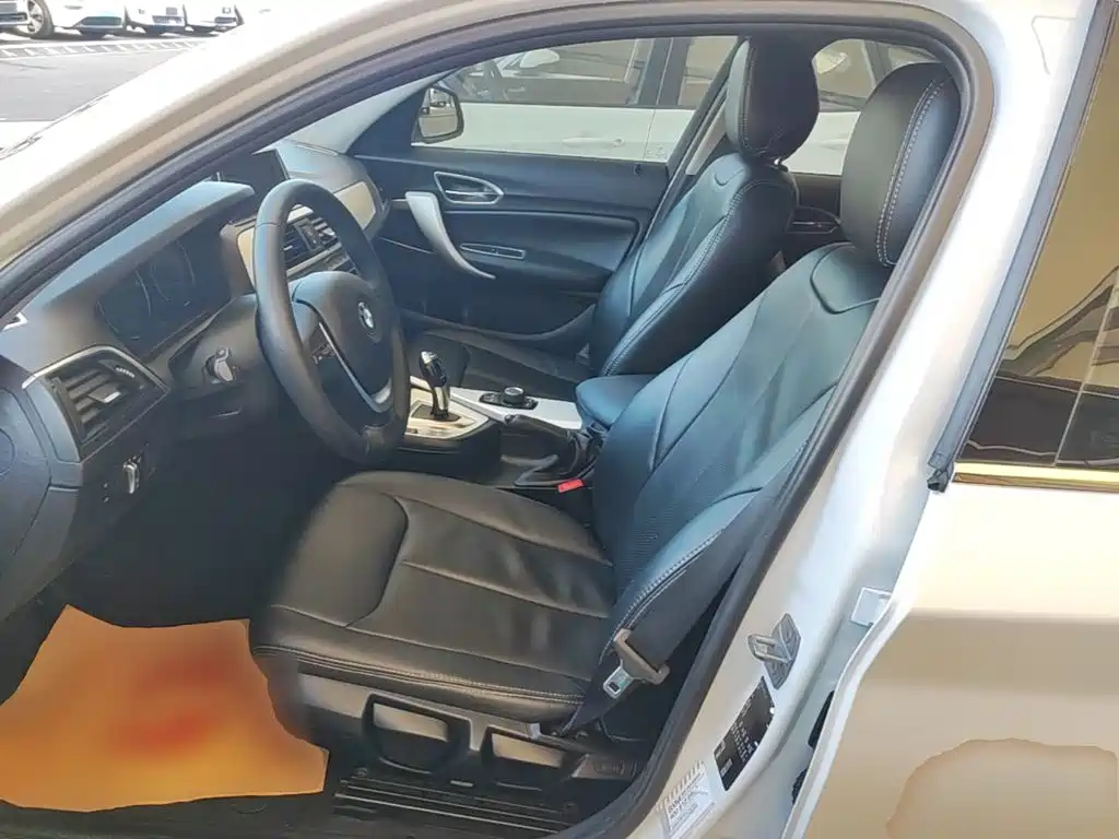 BMW 1 Series (Import) — фото 15