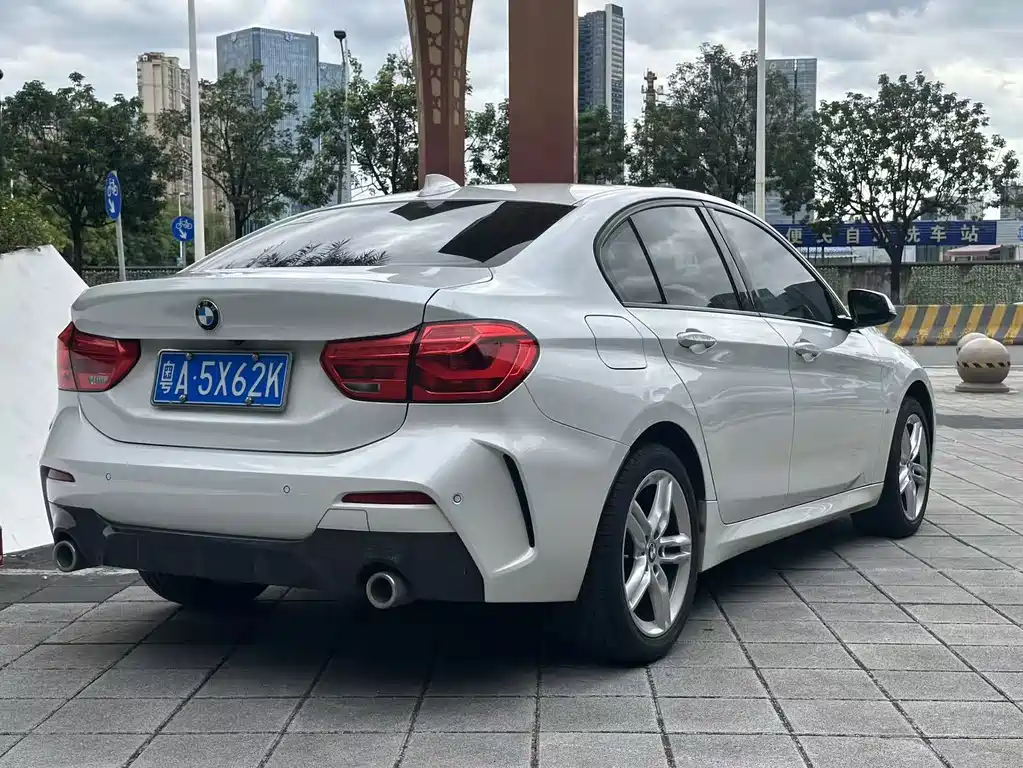 BMW 1 Series — фото 3