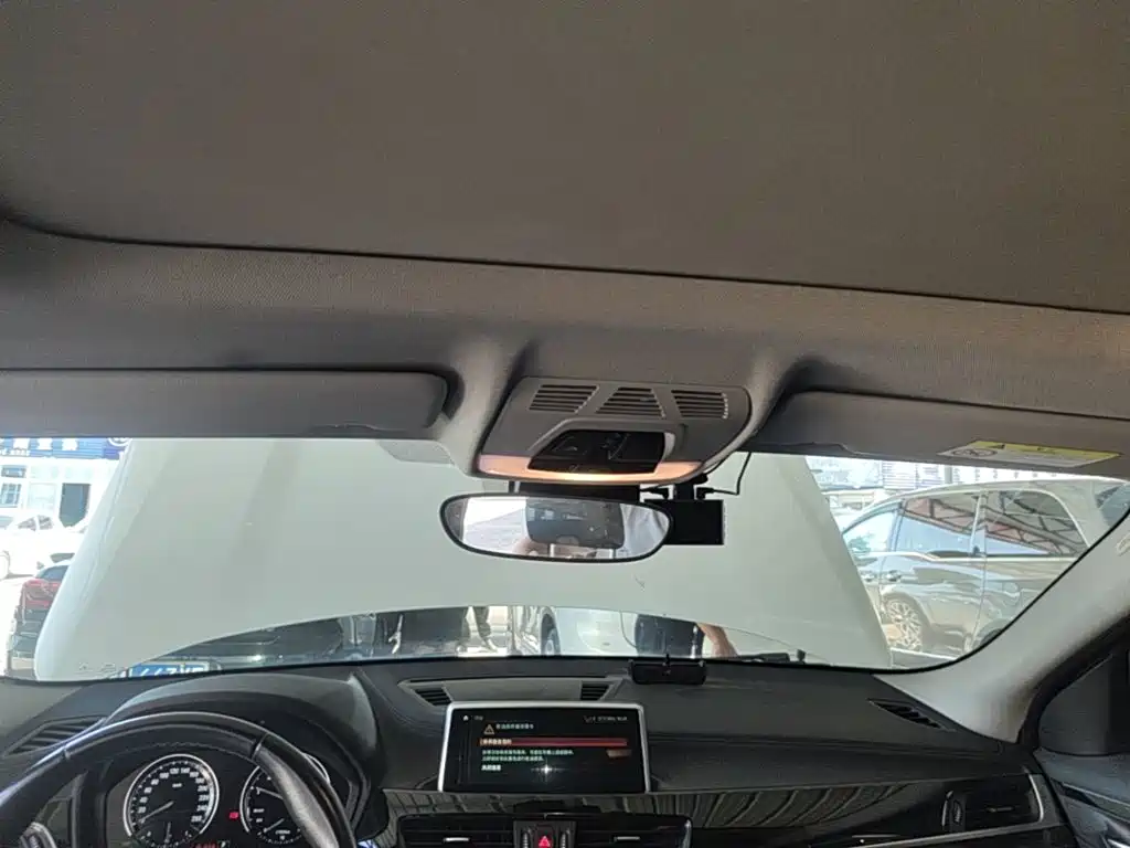 BMW X2 (Import) — фото 14