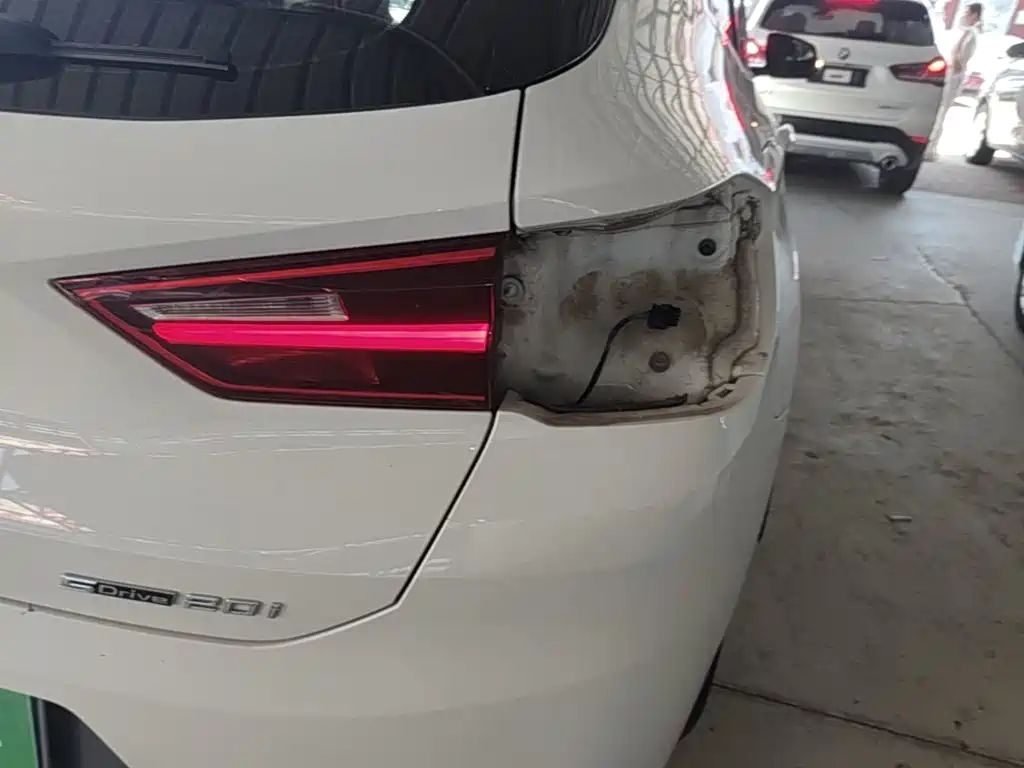 BMW X2 (Import) — фото 24