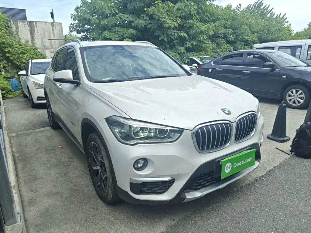 BMW X1 — фото 4