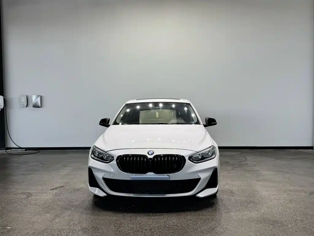 BMW 1 Series — фото 3