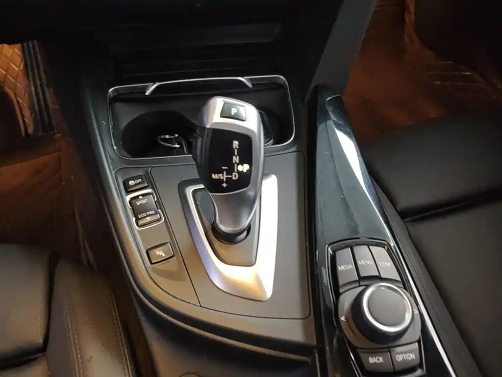 BMW 3 Series — фото 14