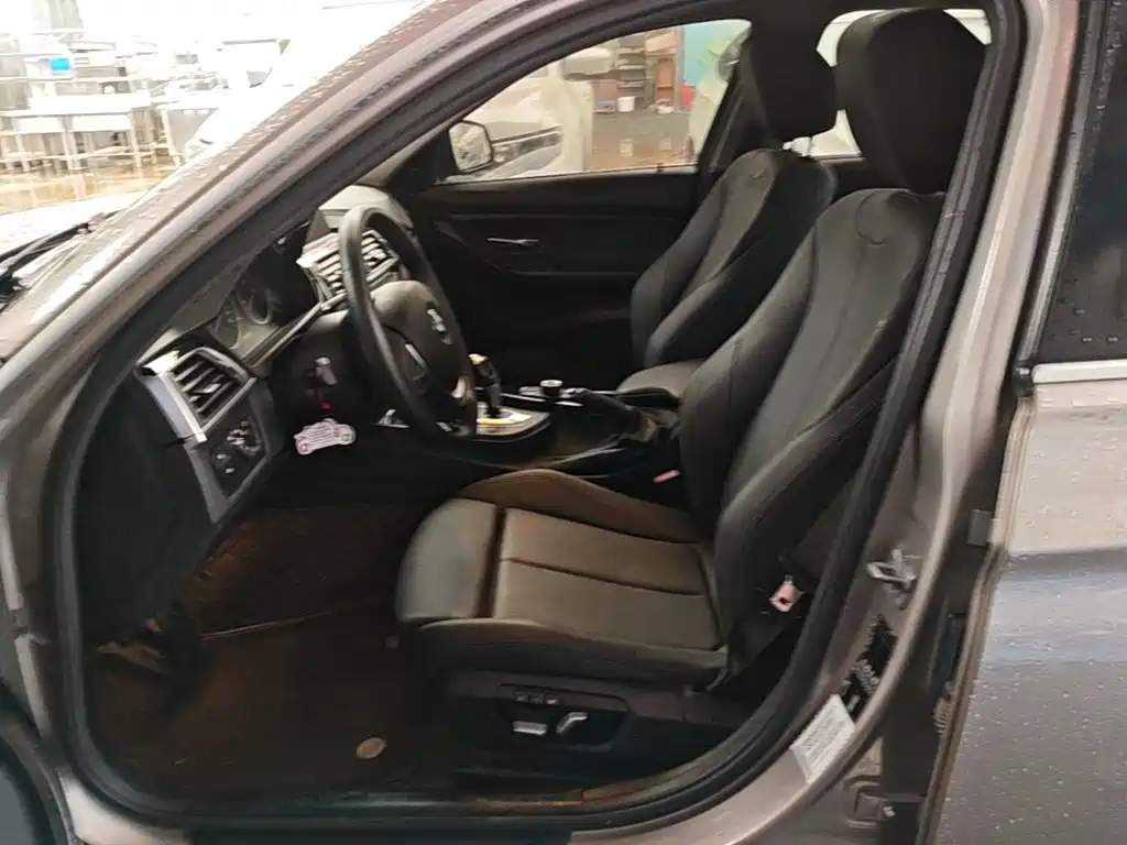 BMW 3 Series — фото 15