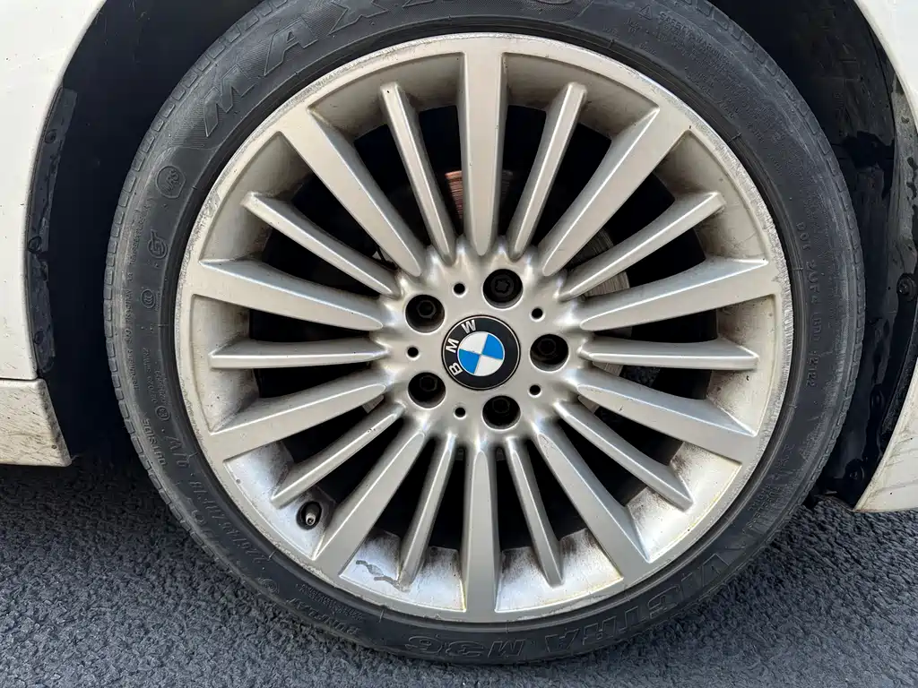 BMW 3 Series — фото 15