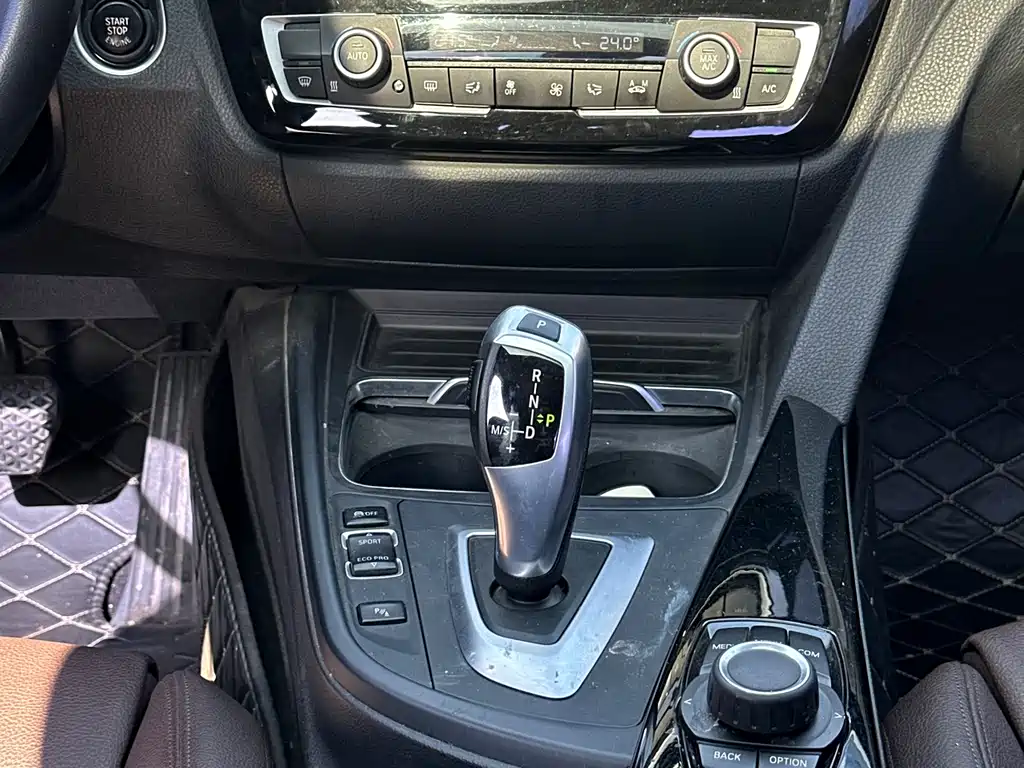 BMW 3 Series — фото 16