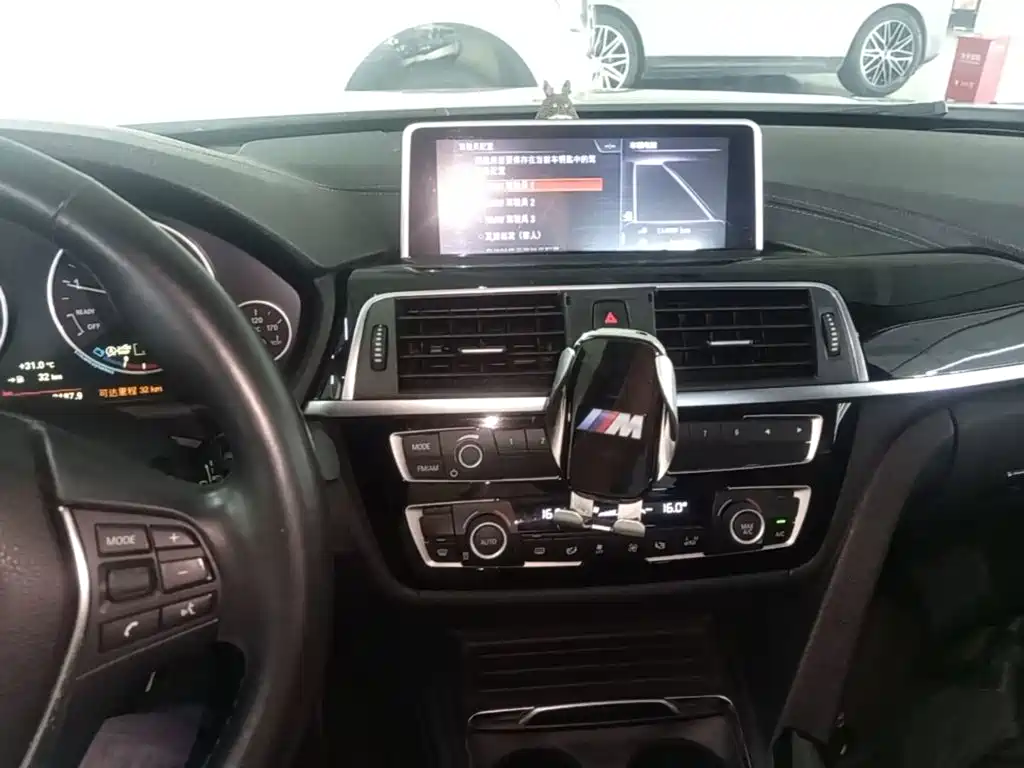BMW 3 Series — фото 13