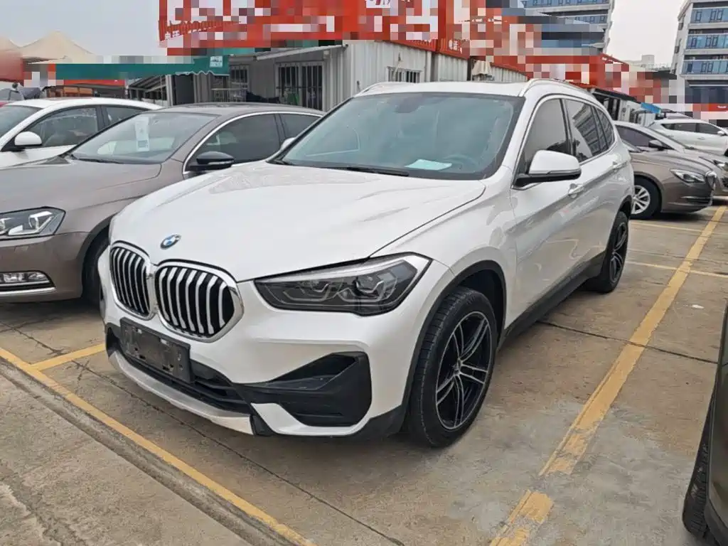 BMW X1 — фото 2