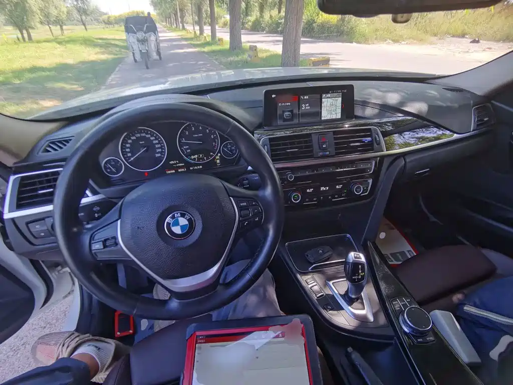 BMW 3 Series — фото 10