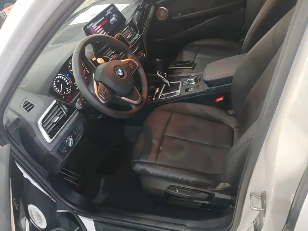 BMW 1 Series — фото 15