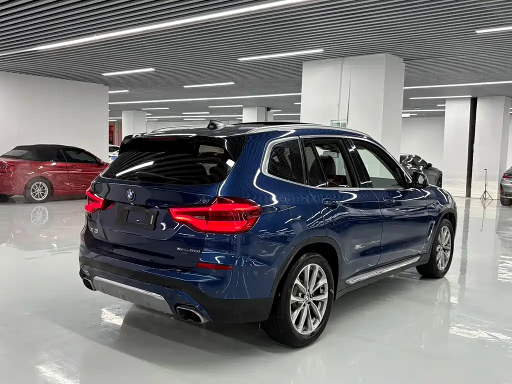 BMW X3 — фото 11