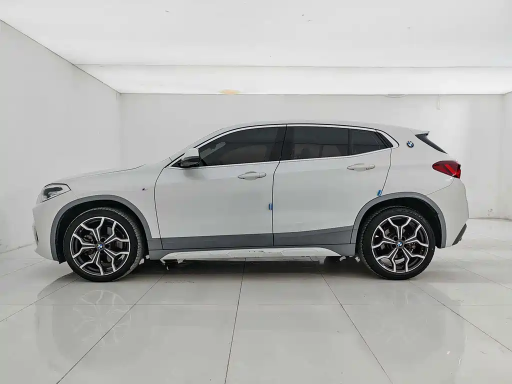 BMW X2 — фото 4