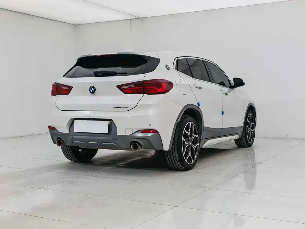 BMW X2 — фото 8