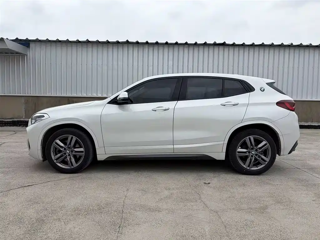 BMW X2 — фото 3