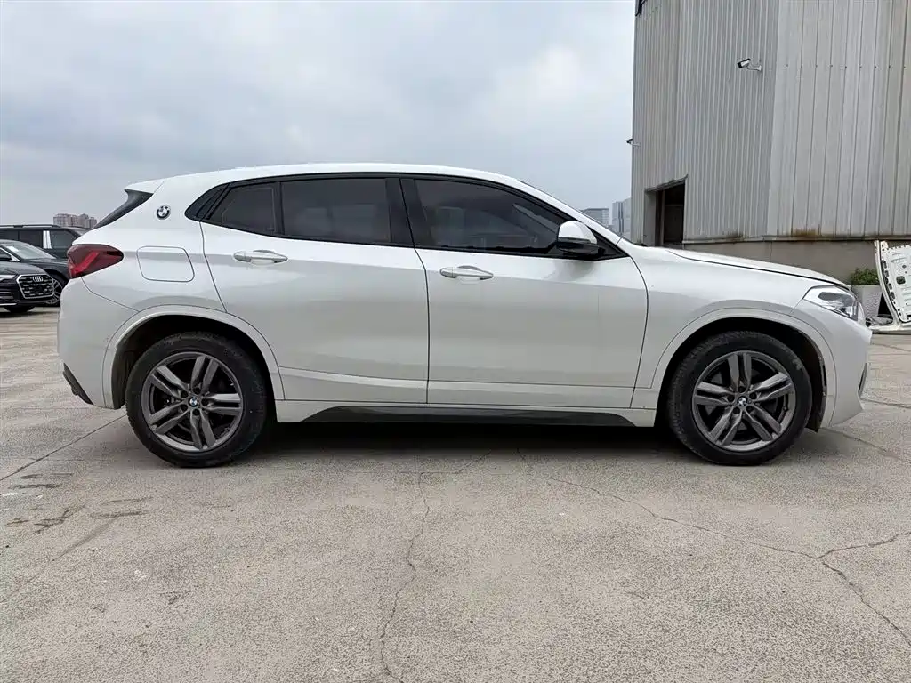 BMW X2 — фото 4