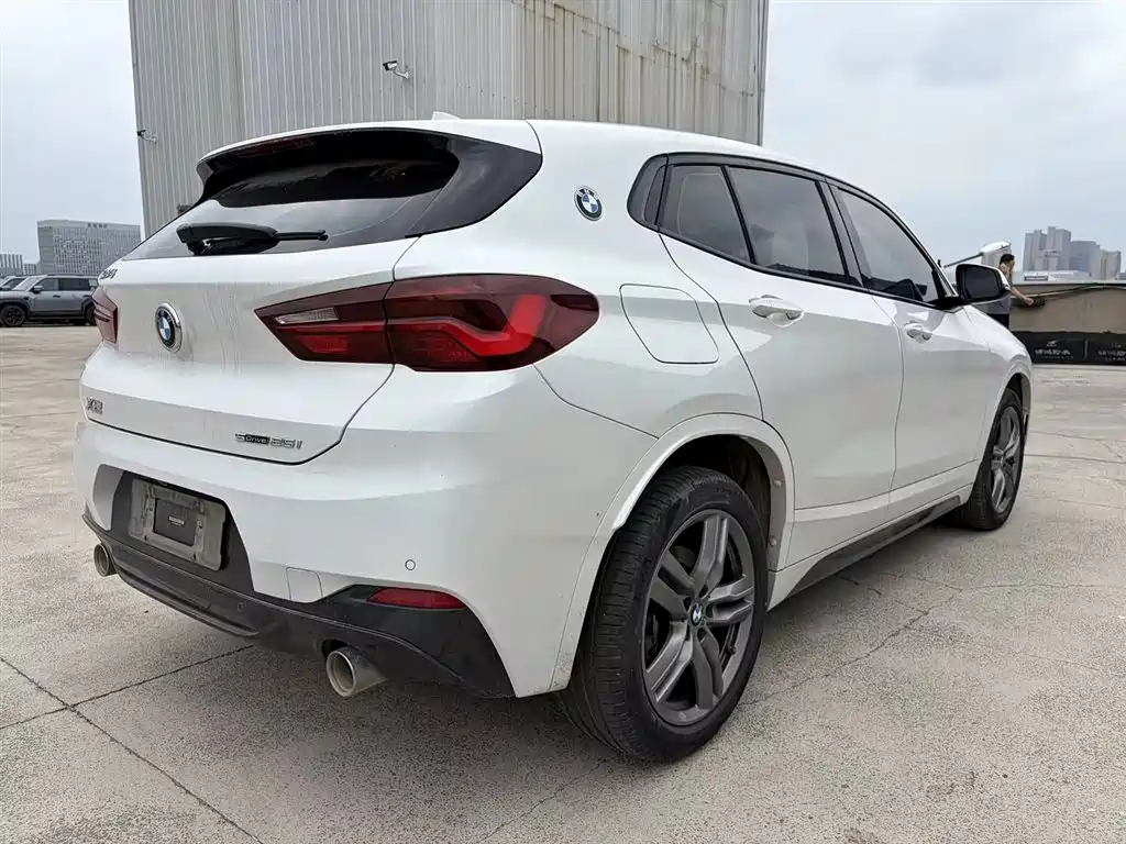 BMW X2 — фото 5
