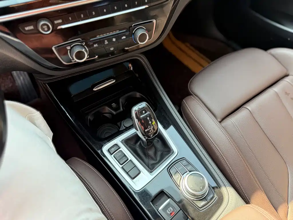 BMW 1 Series — фото 18