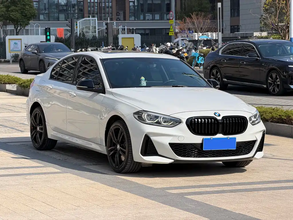 BMW 1 Series — фото 3