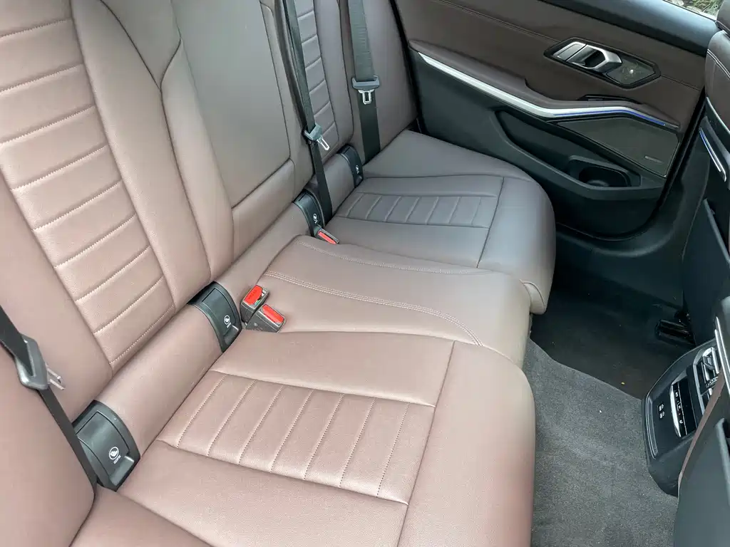 BMW 3 Series — фото 15