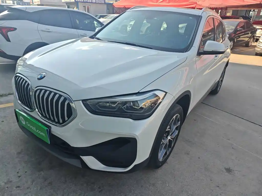 BMW X1 — фото 2