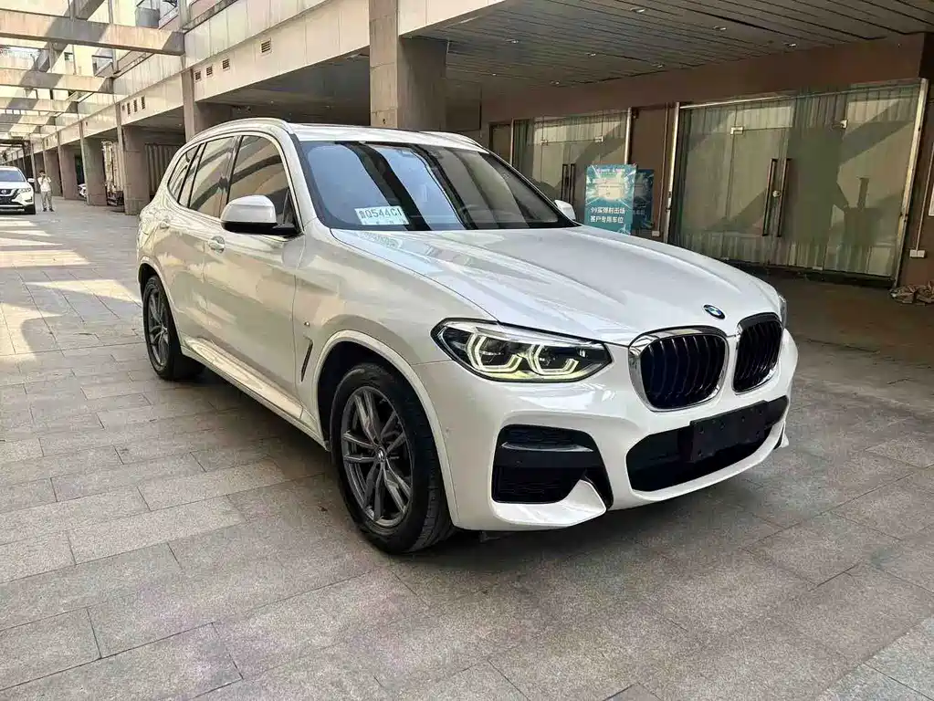 BMW X3 — фото 2