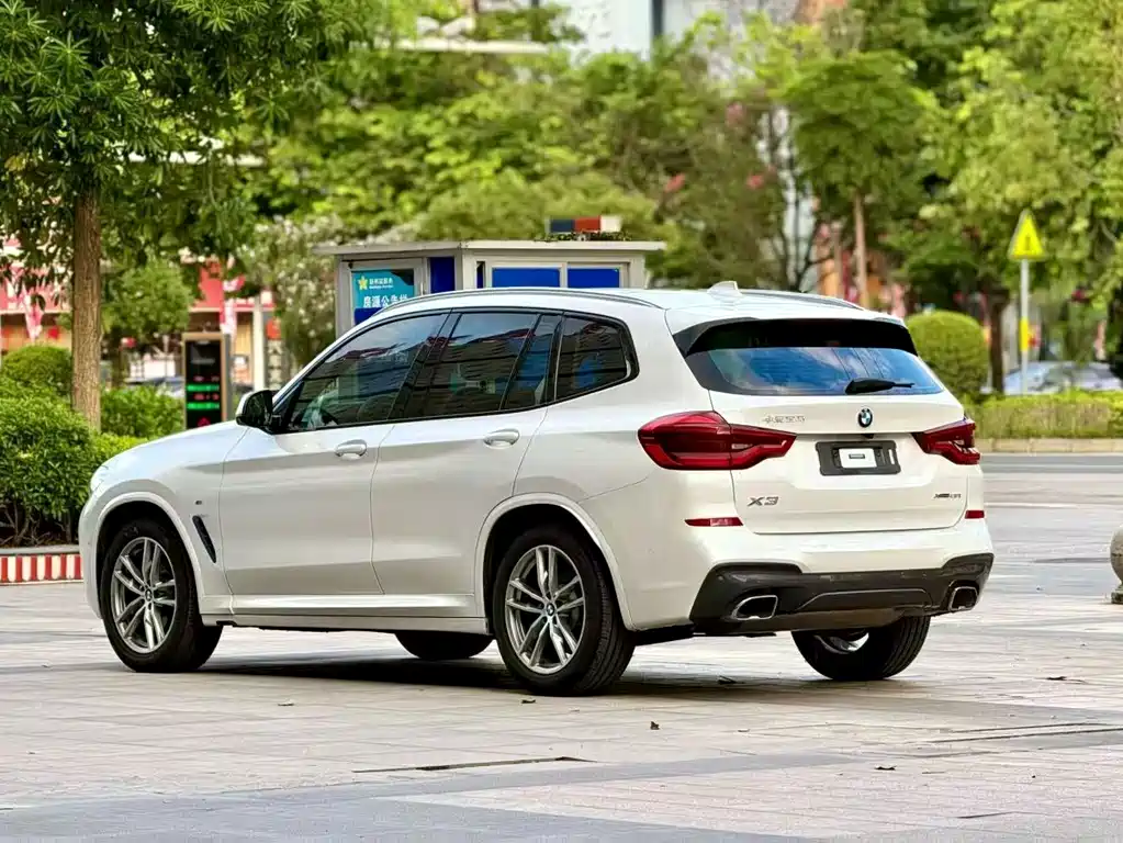 BMW X3 — фото 3