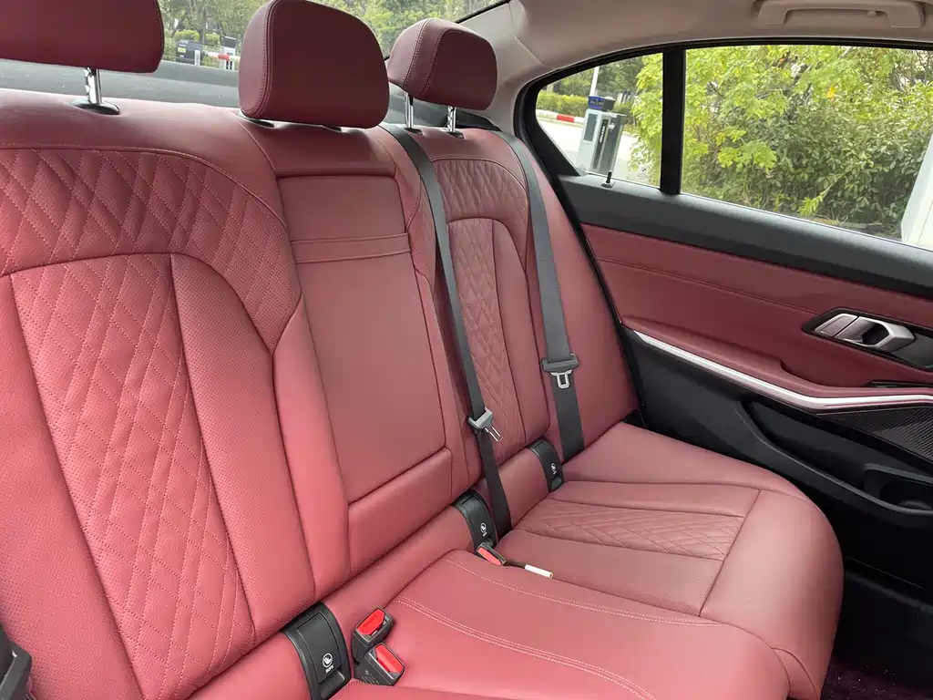 BMW 3 Series — фото 15
