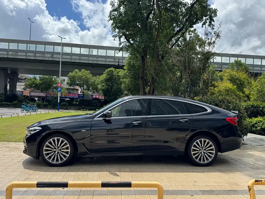 BMW 6 Series GT — фото 3