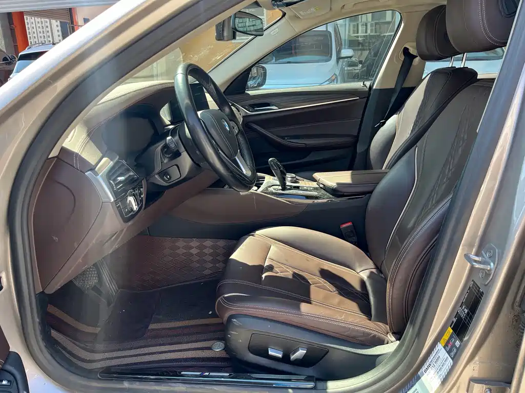 BMW 5 Series New Energy — фото 4