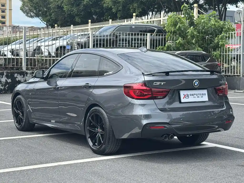 BMW 3 Series GT — фото 8