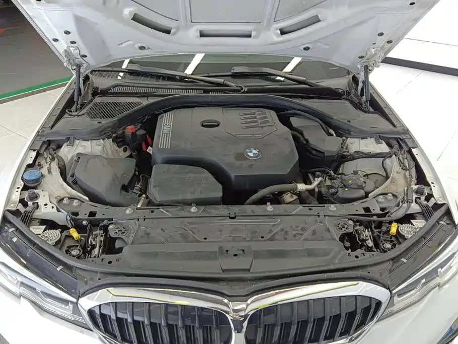 BMW 3 Series — фото 10
