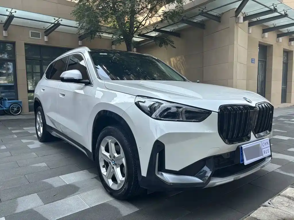 BMW X1 — фото 3