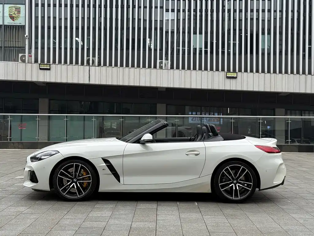 BMW Z4 — фото 8