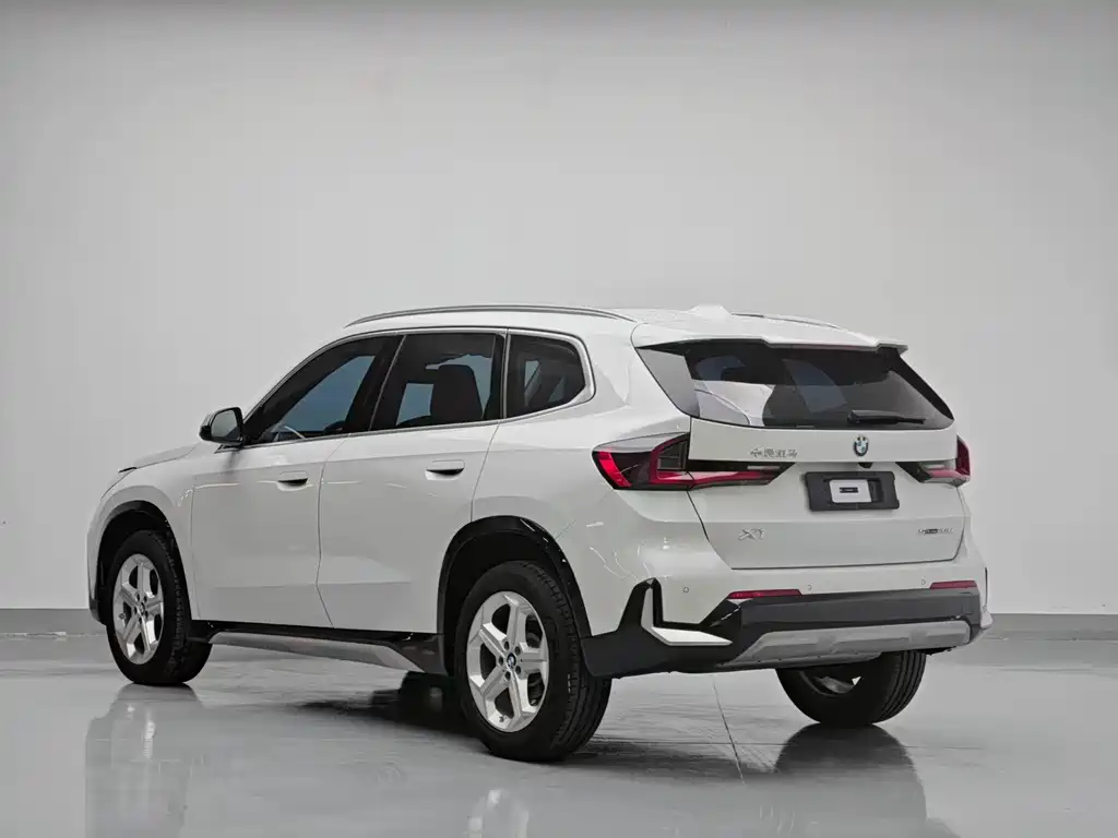 BMW X1 — фото 4