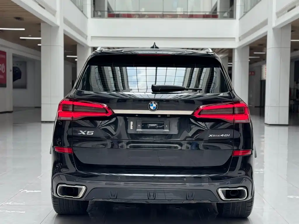 BMW X5 (Import) — фото 6