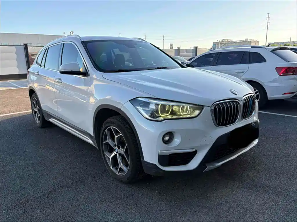 BMW X1 — фото 3