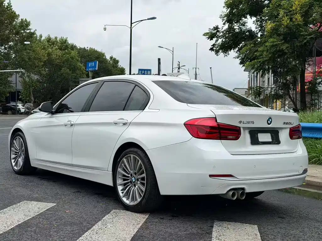 BMW 3 Series — фото 4
