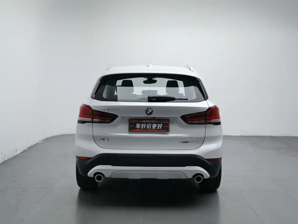 BMW X1 — фото 4