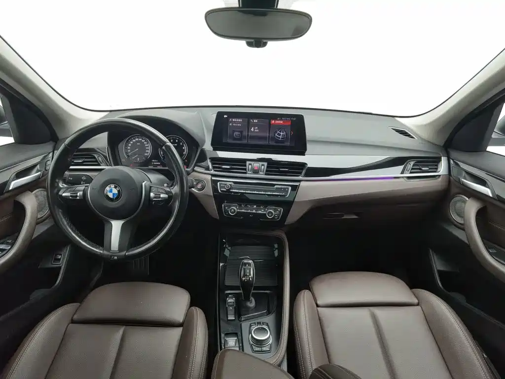 BMW X1 — фото 5