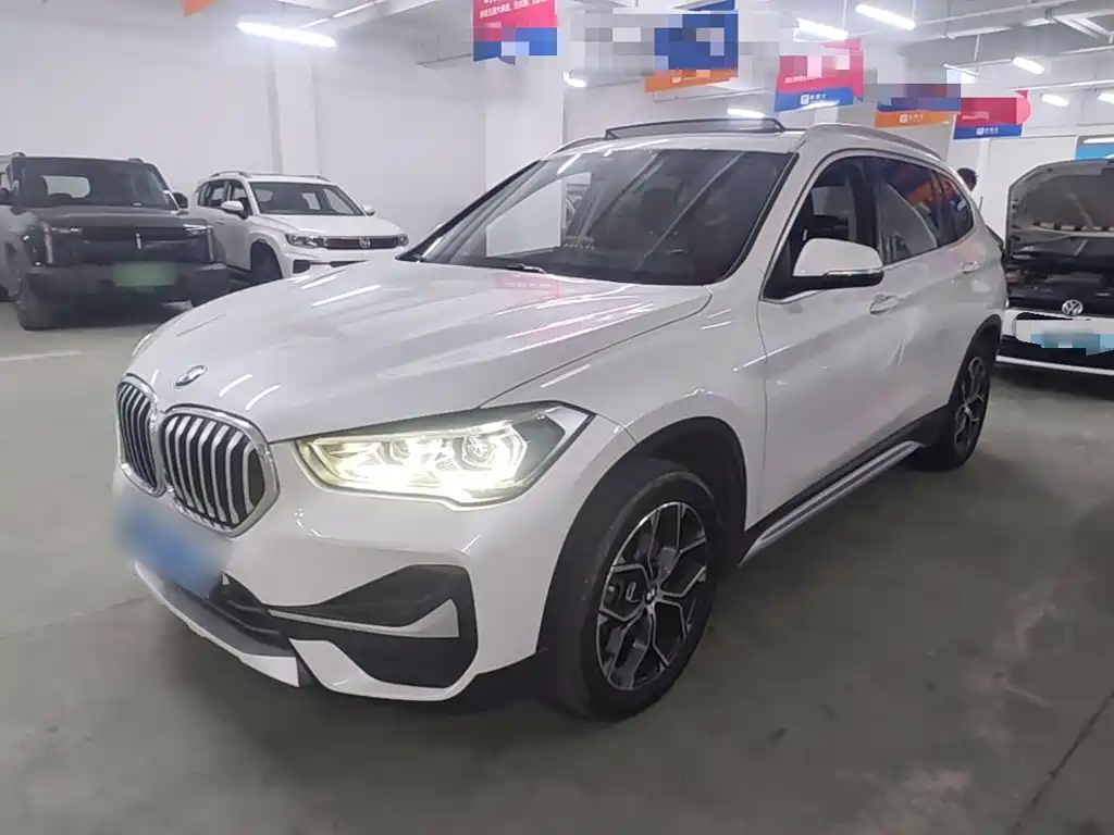 BMW X1 — фото 2