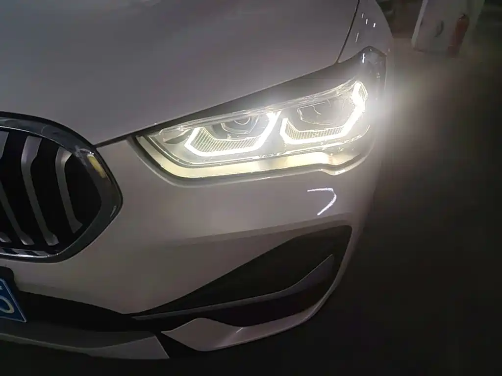 BMW X1 — фото 24