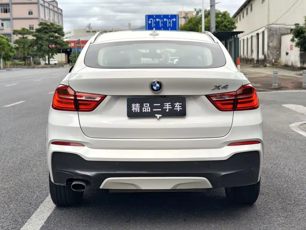 BMW X4 — фото 6