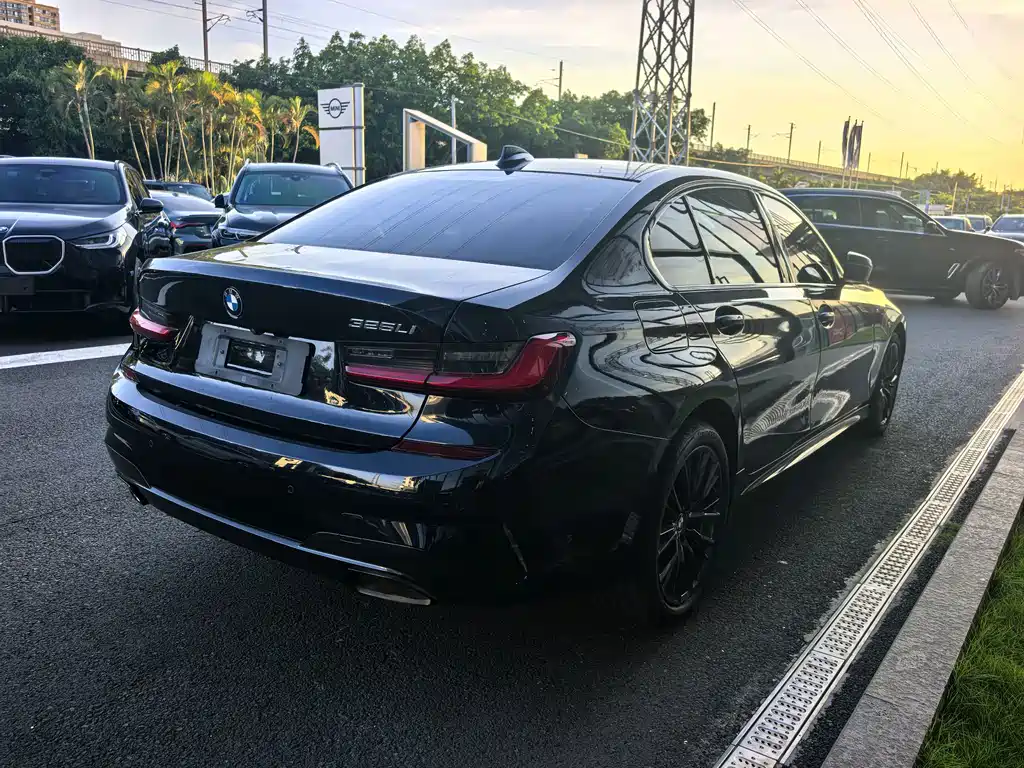 BMW 3 Series — фото 14