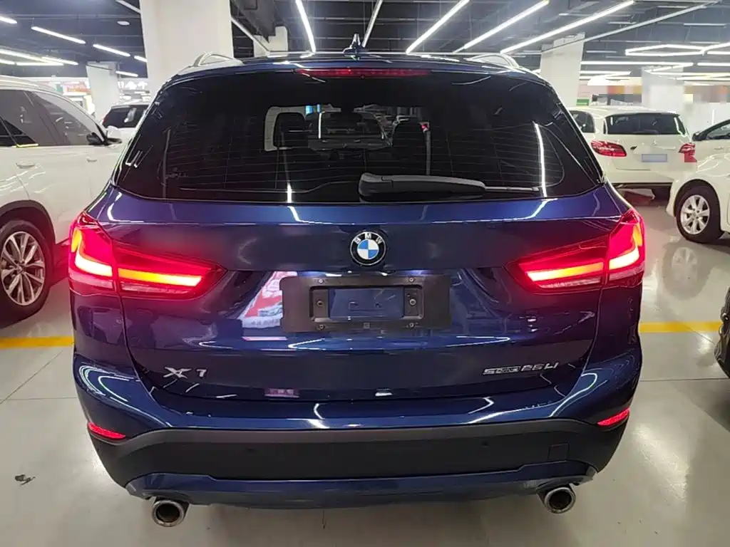 BMW X1 — фото 6